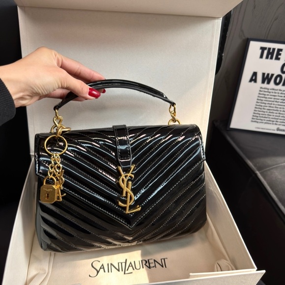 Saint Laurent women's bag - Picture 2 of 7